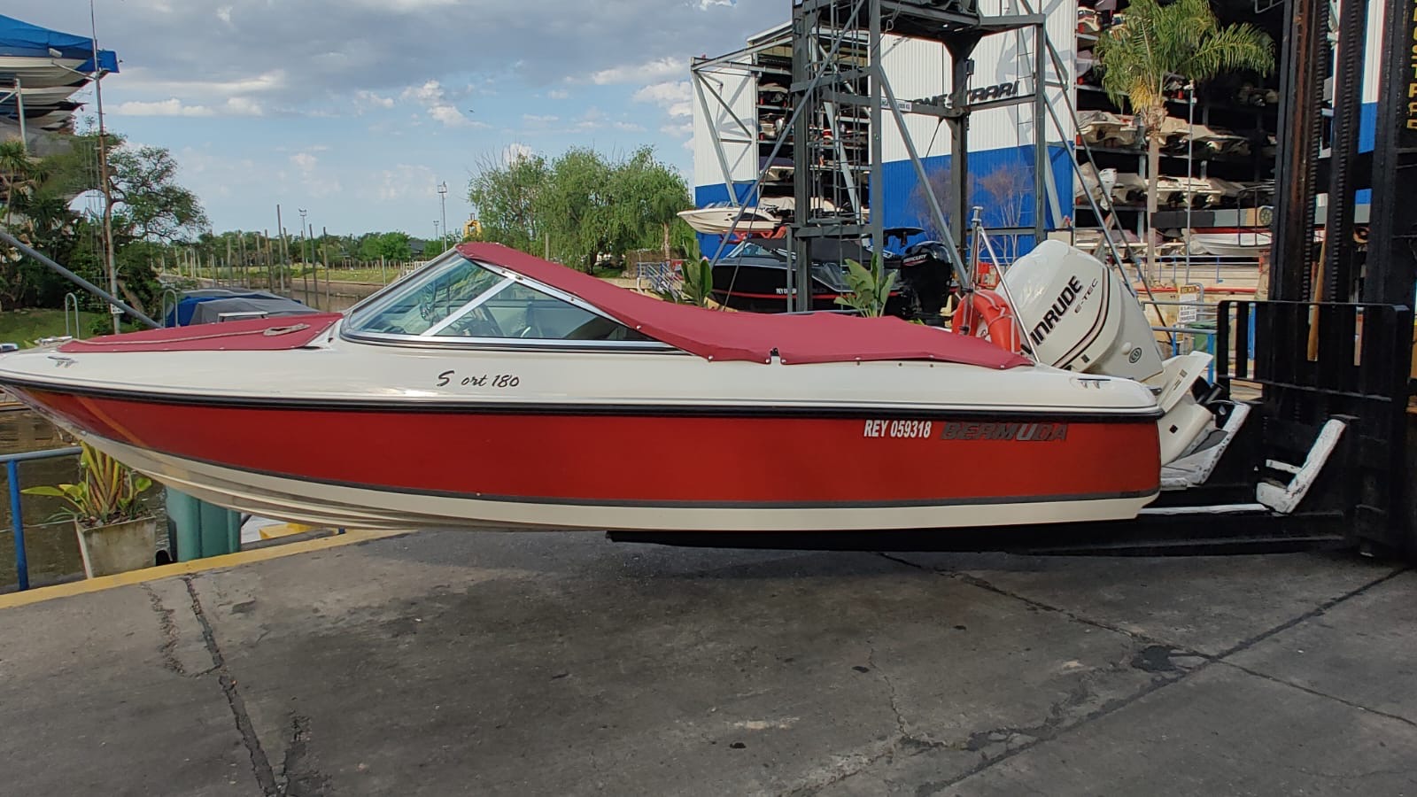 Classic 2012 Evinrude etec 115 hp